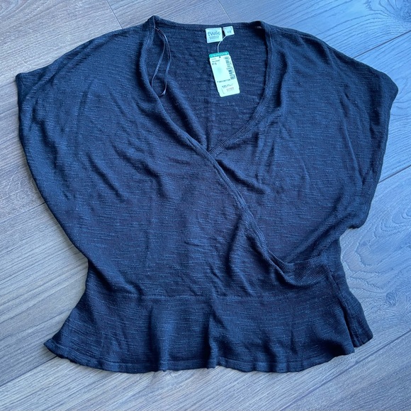 NWT Black Twik Top - Picture 1 of 4